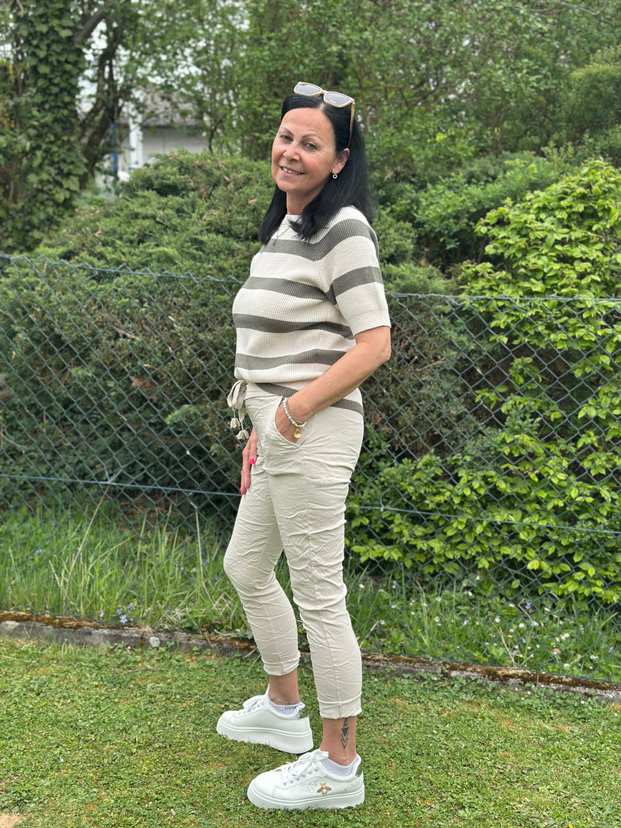 Jogg Pants mit Glitzer-Bändel in Creme