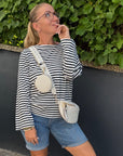Jeans Bermuda Shorts mit Gürtel