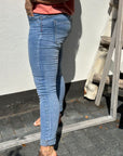 Jeans mit schicker Knopfleiste