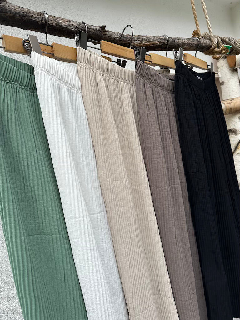 Leichte Plissee Culotte