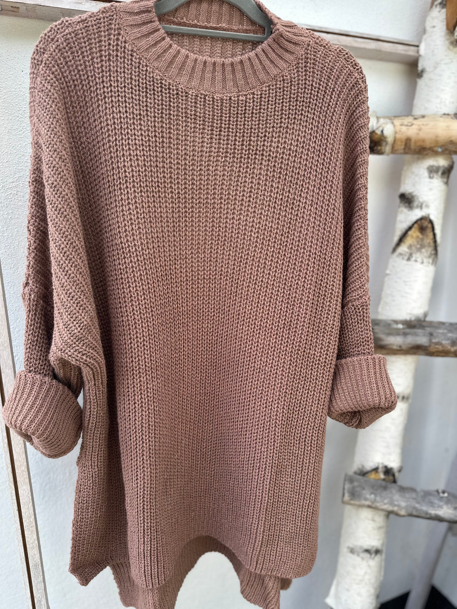 Longpullover aus Strick mit Kragen