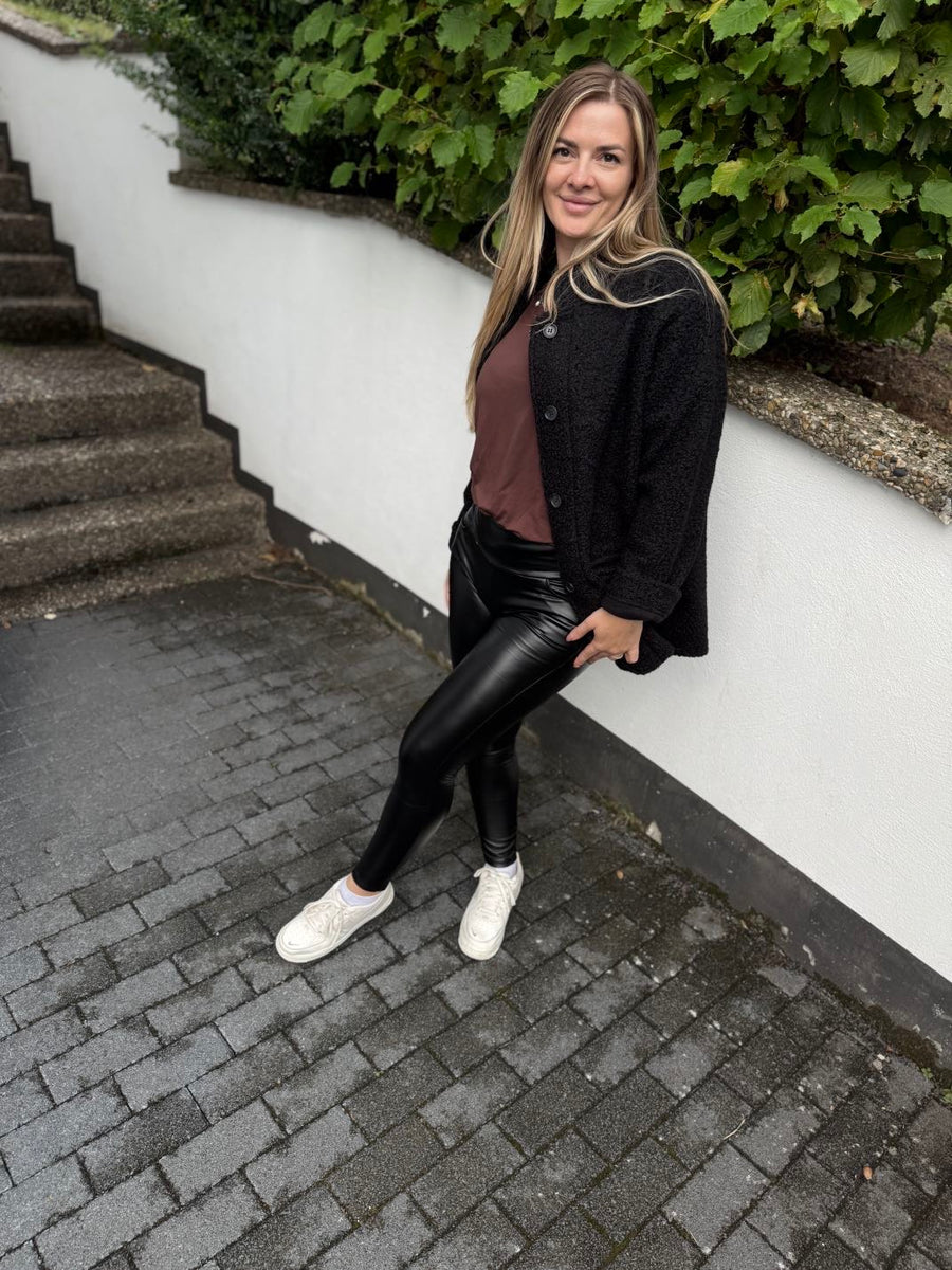 Vegane Lederleggings mit Taschen