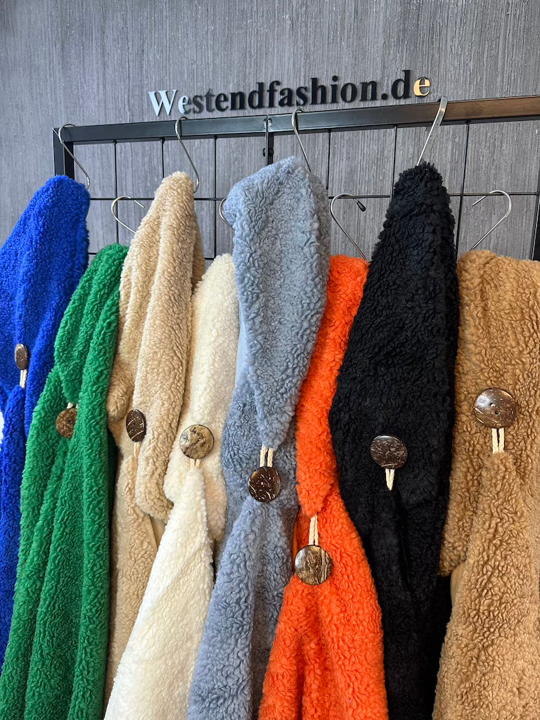 Dreieck Teddy-Schal mit Knopf