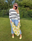 Mini Flare Jeans mit Strass-Detail T298