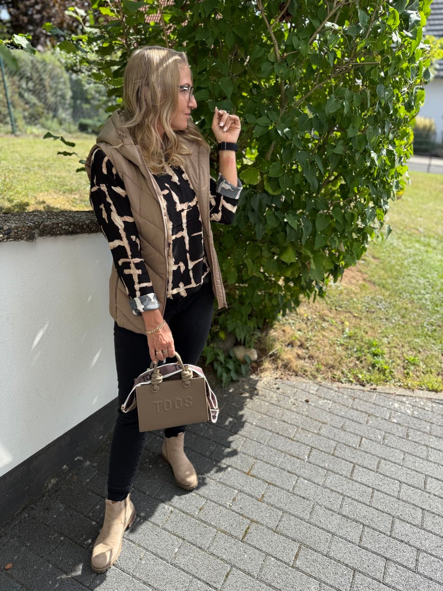 Jeans 10B in Schwarz-Grau