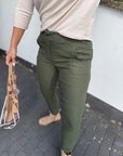 Joggpants mit Rüschentaschen in zwei Farben