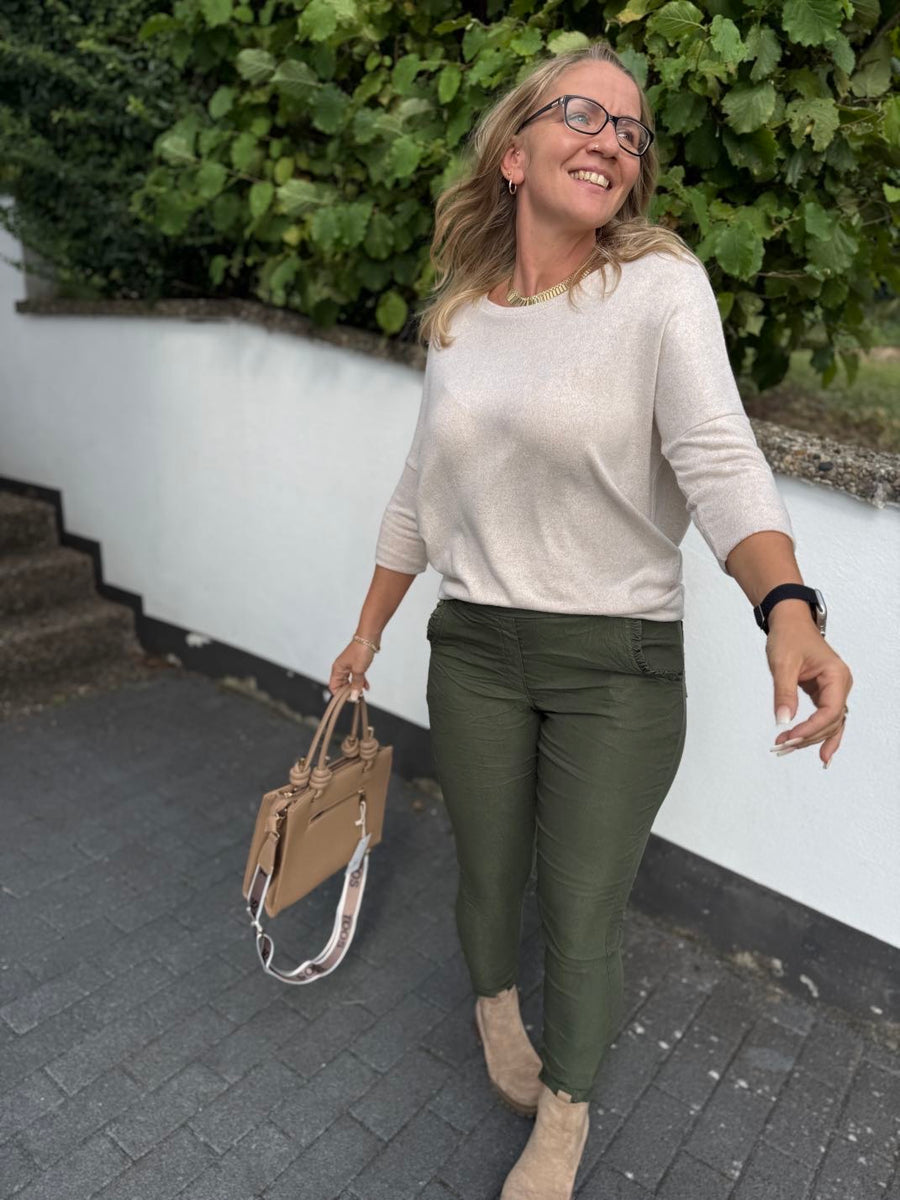 Joggpants mit Rüschentaschen in zwei Farben