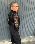 Bluse mit eleganten Spitzendetails