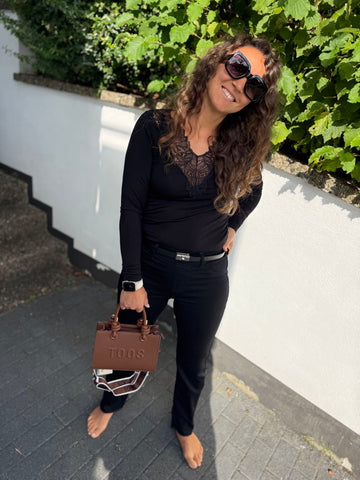 feine Hose mit weitem Bein