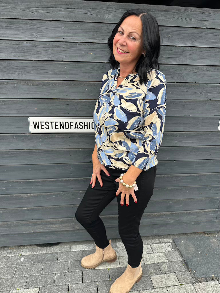 Bluse mit abstraktem Blumendruck in Blau