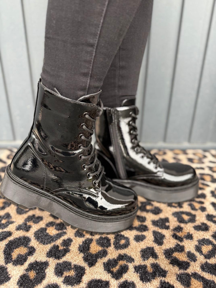 Lack Stiefel