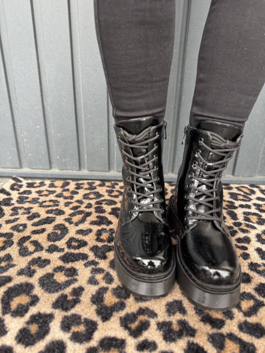 Lack Stiefel