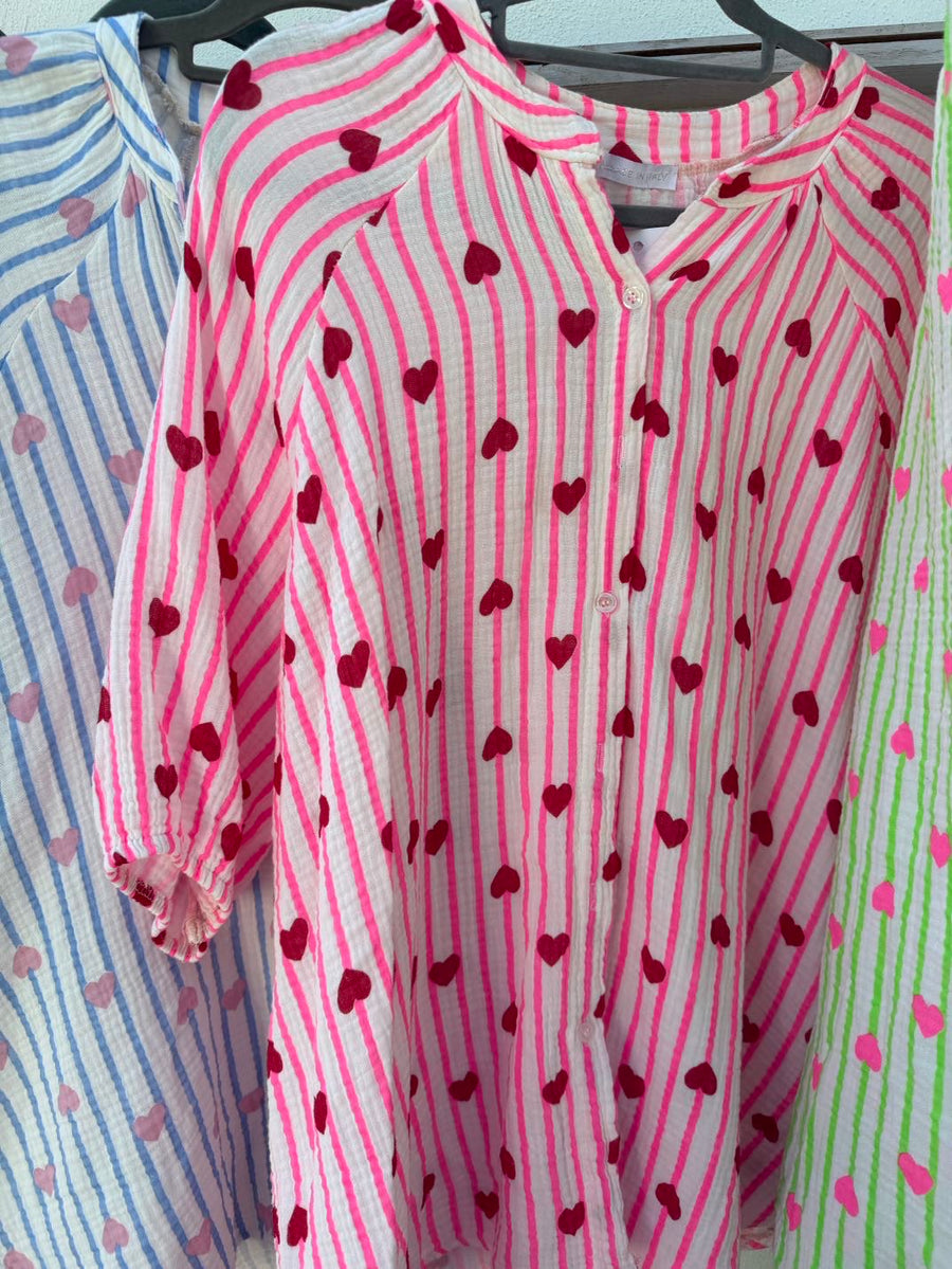 Musselinbluse mit Herzchen
