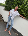 Jeans mit Strassmuster