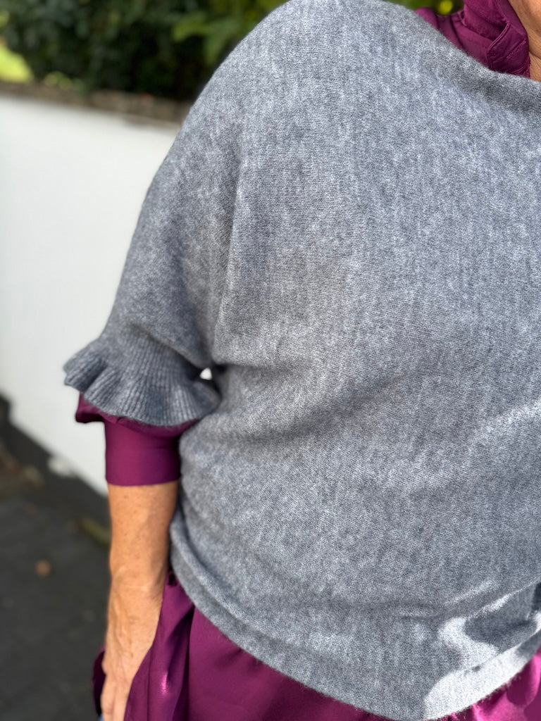 Strickpullover mit Rüschenärmeln