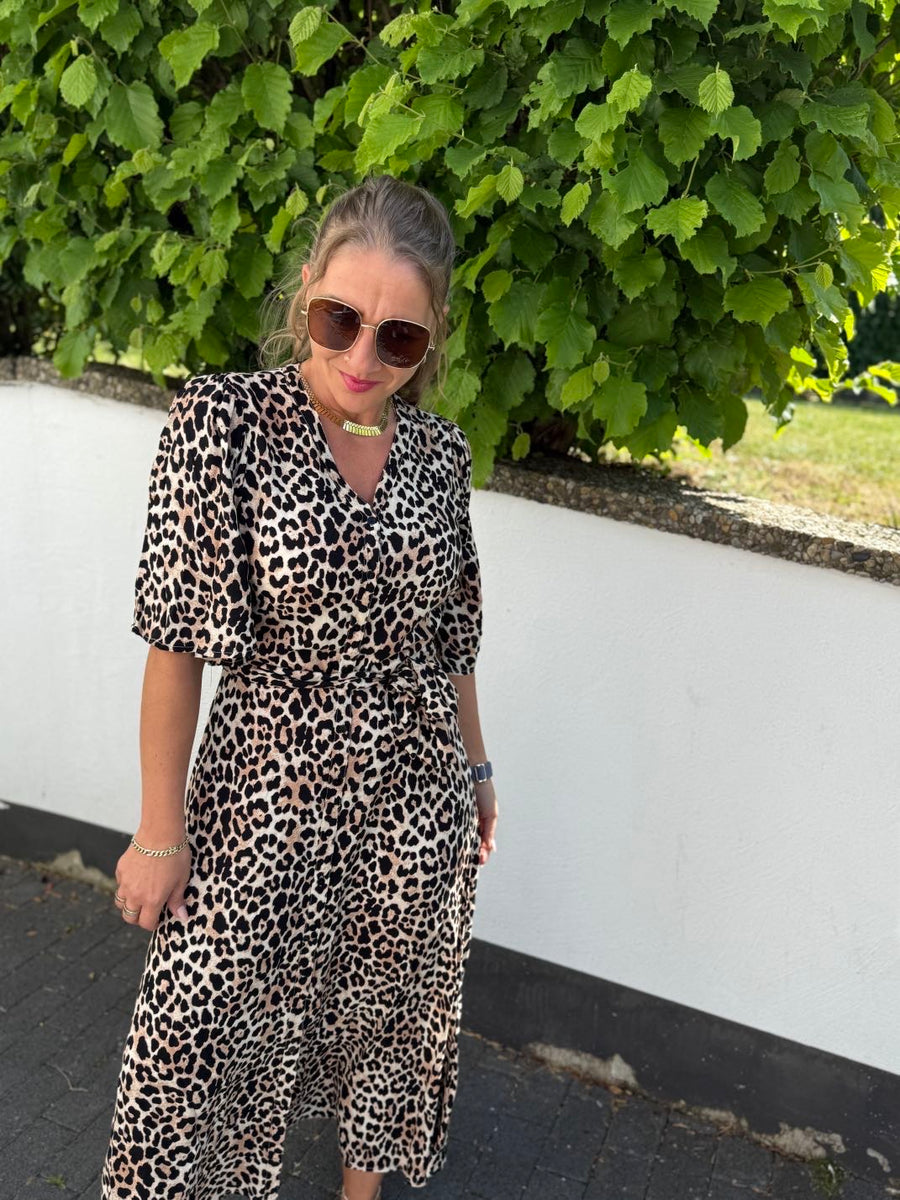 Langes Kleid mit Leoprint