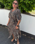 Langes Kleid mit Leoprint