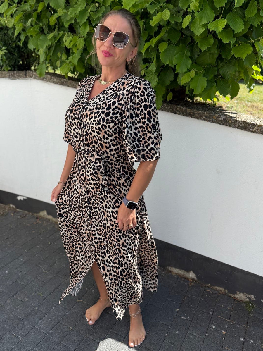 Langes Kleid mit Leoprint