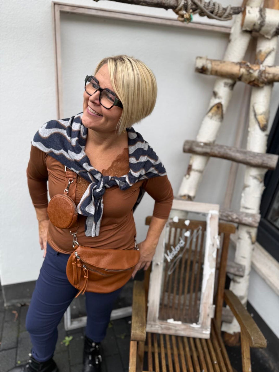 Pullover im Stylischen Wellenmuster in dunkelblau