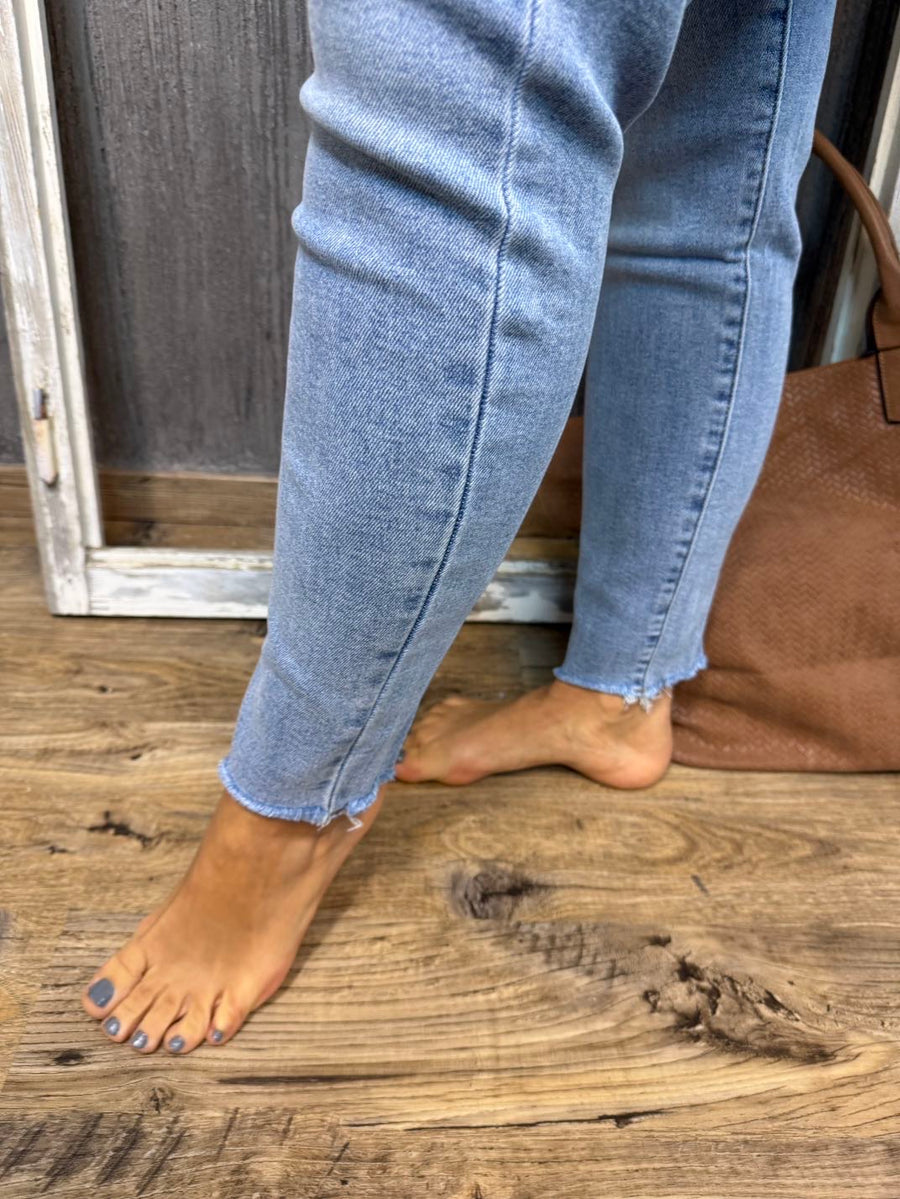 T25 Jeans high waist enges Bein