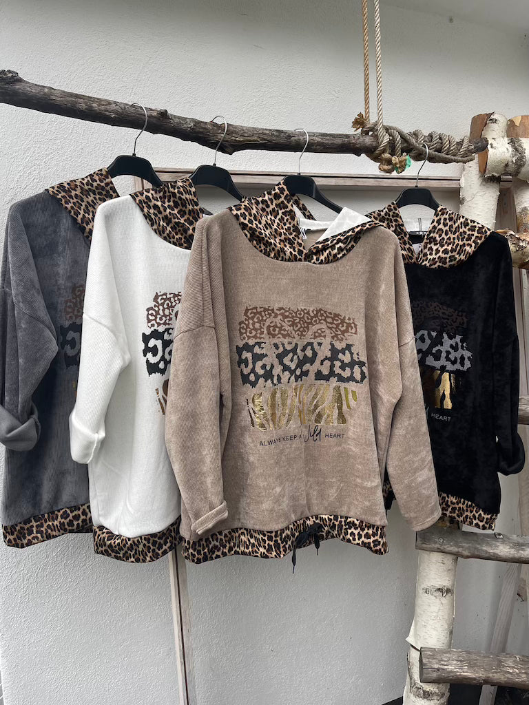 Kordpullover mit Leokapuze & Gold-Druck
