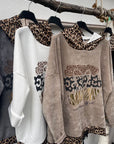Kordpullover mit Leokapuze & Gold-Druck