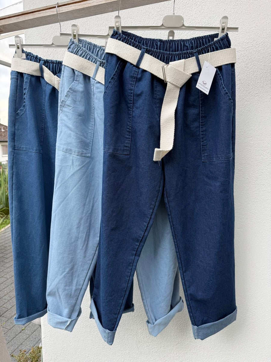 Joggpants im Jeansstil mit Gürtel