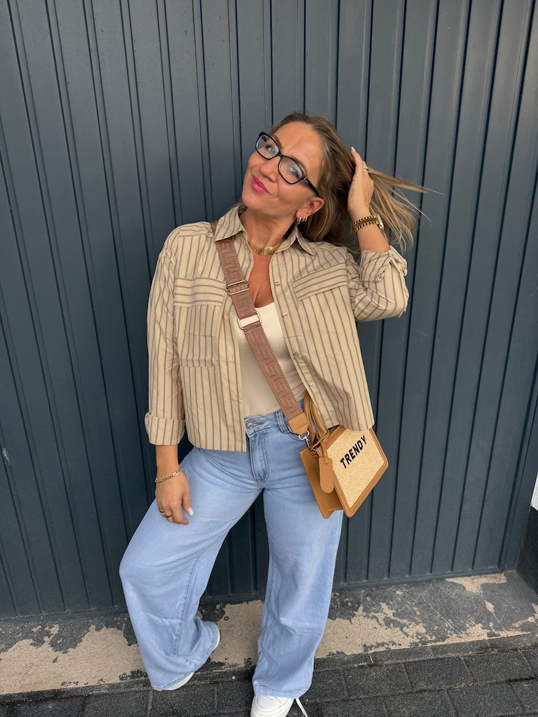 T26 Helle Jeans - Dad Fit - midwaist mit weitem Bein