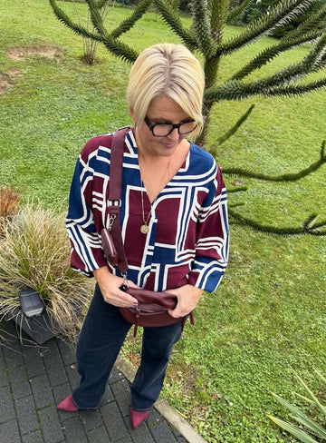 Plus Size Bluse mit geometrischem Print