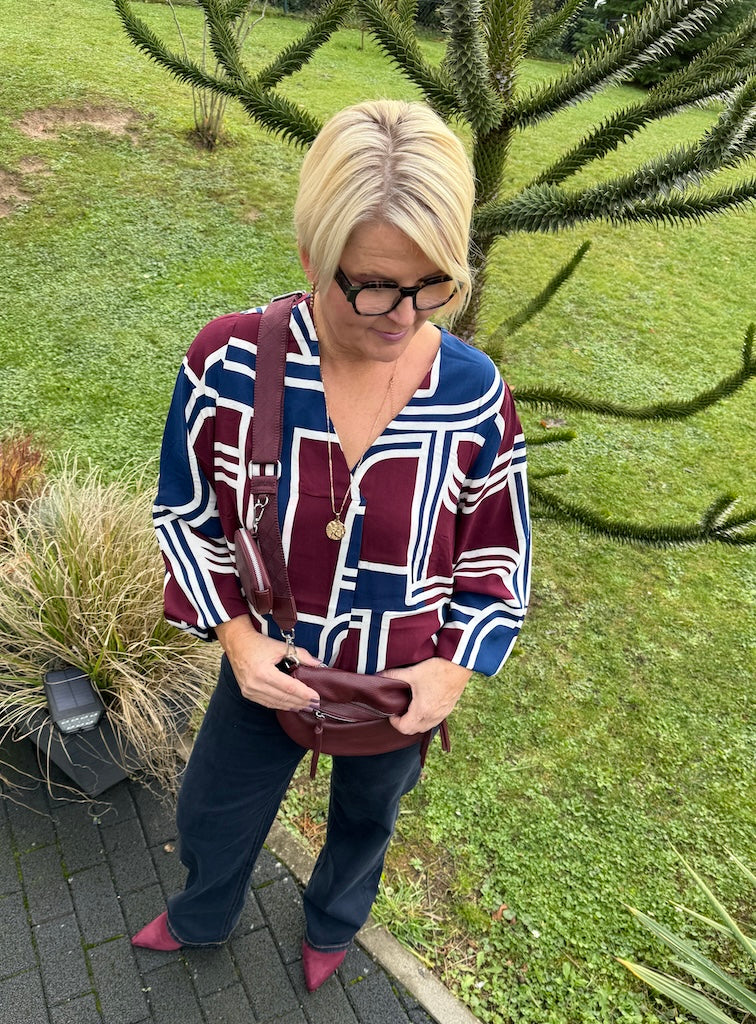 Plus Size Bluse mit geometrischem Print