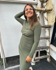 Kleid mit Raffung in Khaki