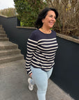 Ripp-Pullover mit geradem Saum in Navy