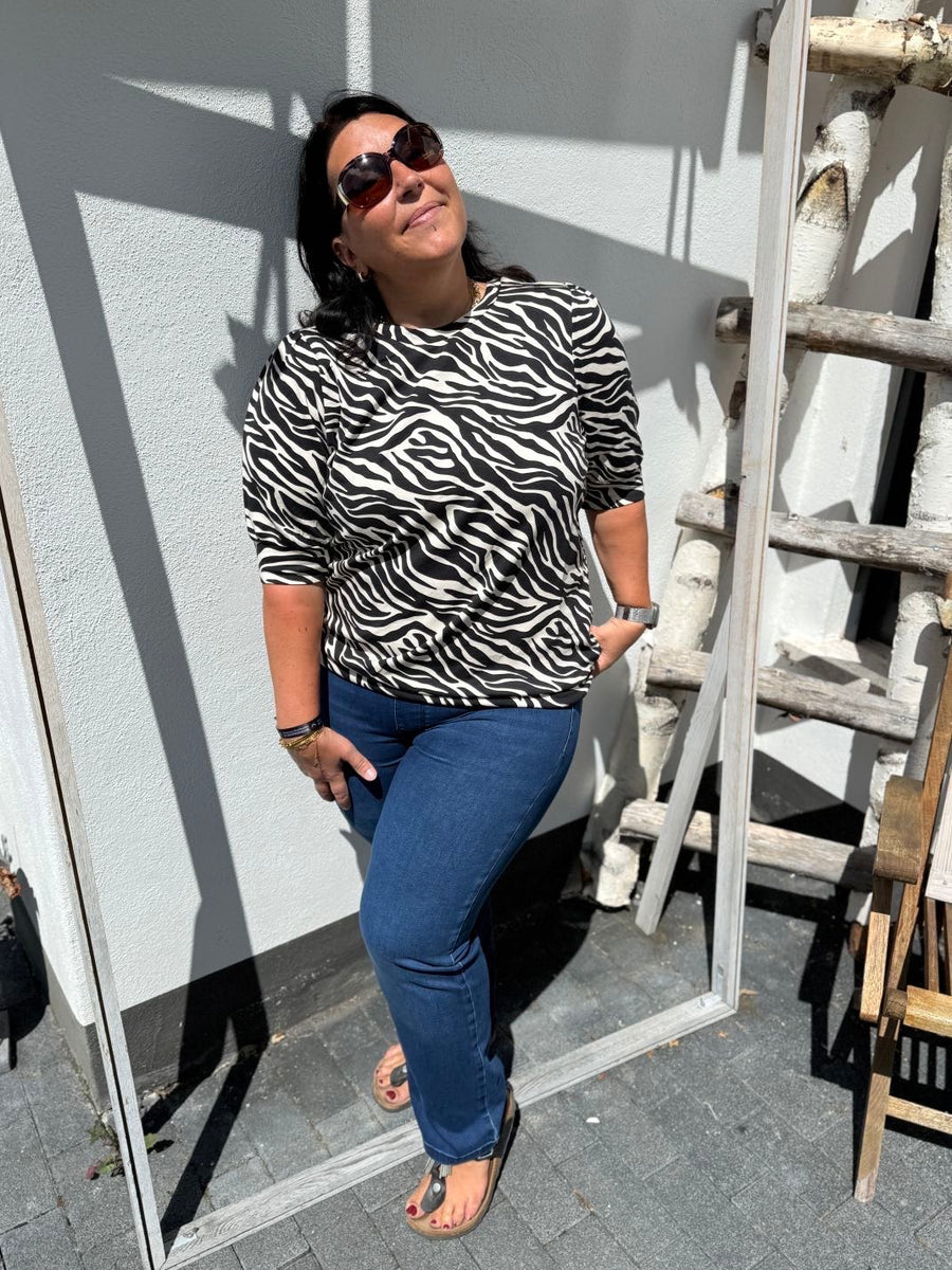 Plus Size Jeans in verkürzter Länge