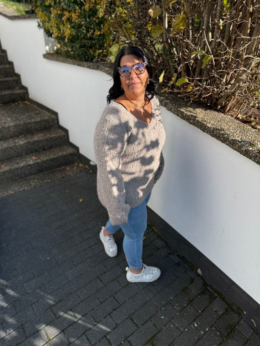 kuscheliger Pullover mit V-Ausschnitt