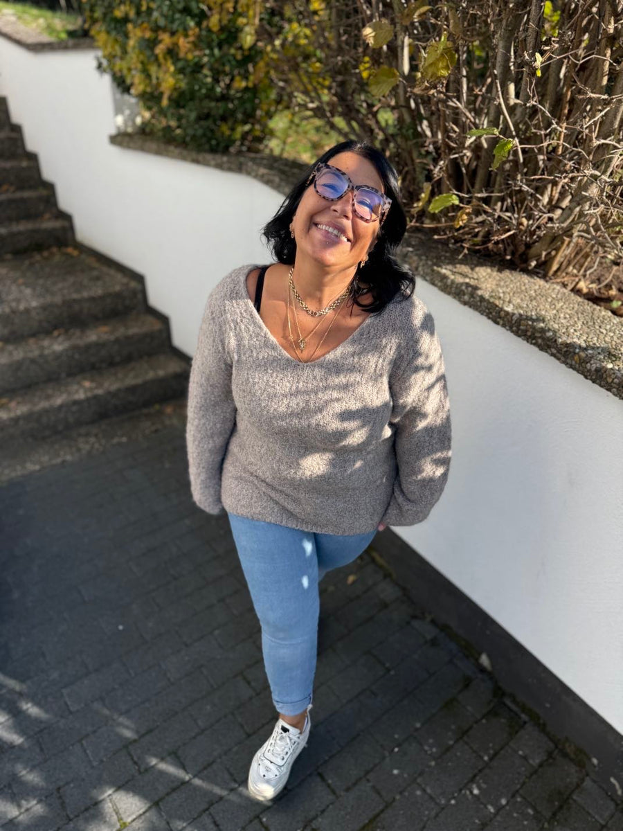 kuscheliger Pullover mit V-Ausschnitt
