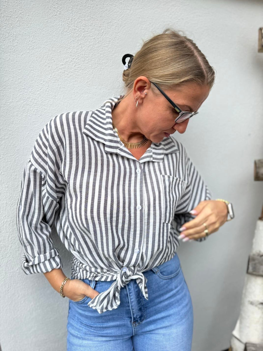 gestreifte Bluse aus Viskose in 3 Farben