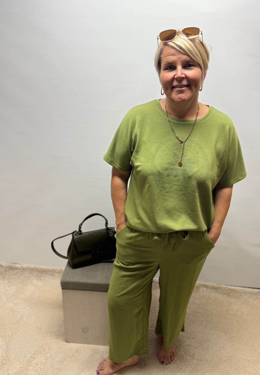 Banu Shirt mit Print in Grün