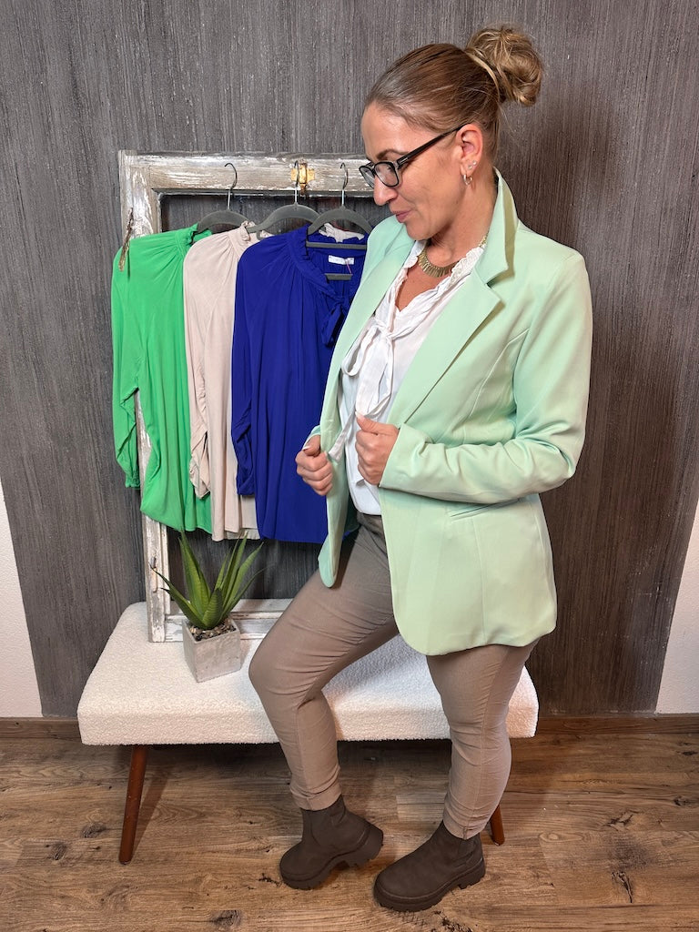 Blazer in Frühlingsfarben