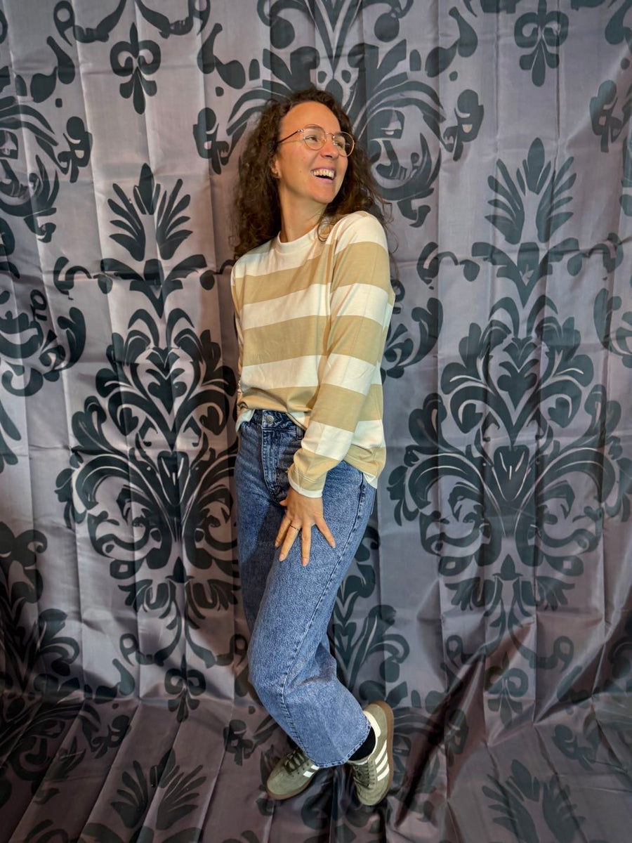 Longshirt mit Streifen in Creme/Beige