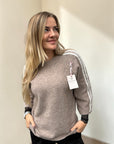 *SPECIAL* Pullover mit sportlichen Streifen