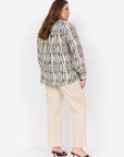 Plus Size Bluse mit abstraktem Print und V-Ausschnitt