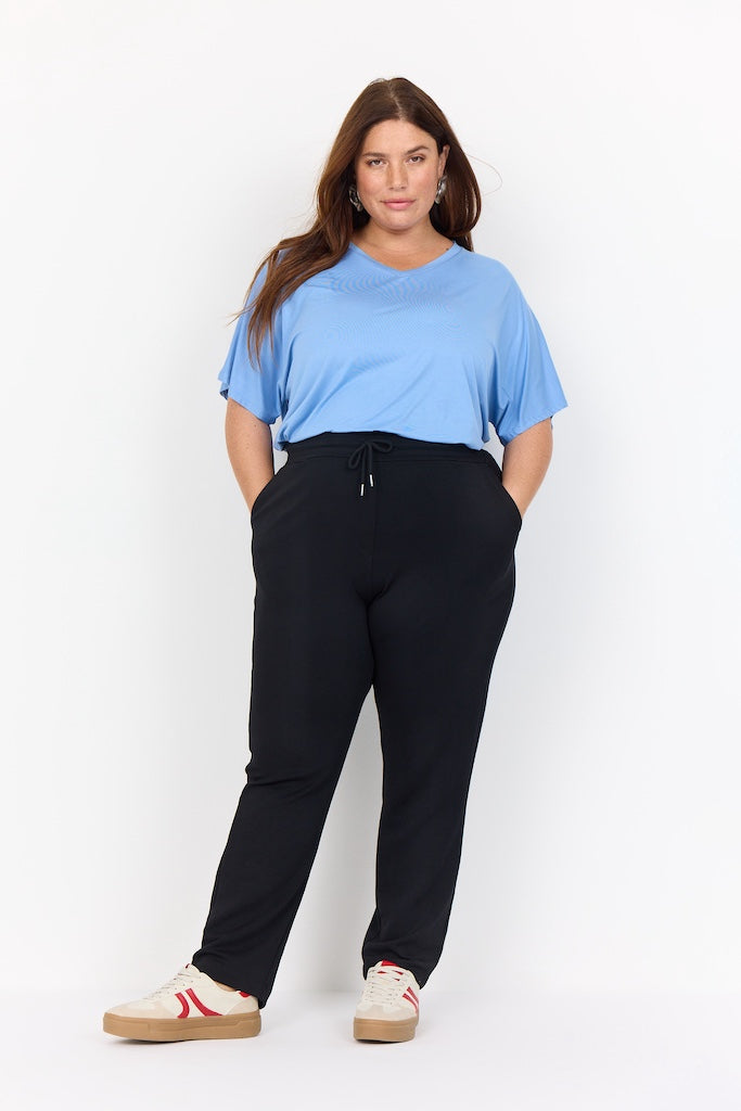 Banu Hose in Schwarz Plus Size