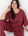 Shirt mit Dreiviertel-Ärmeln in Blutrot